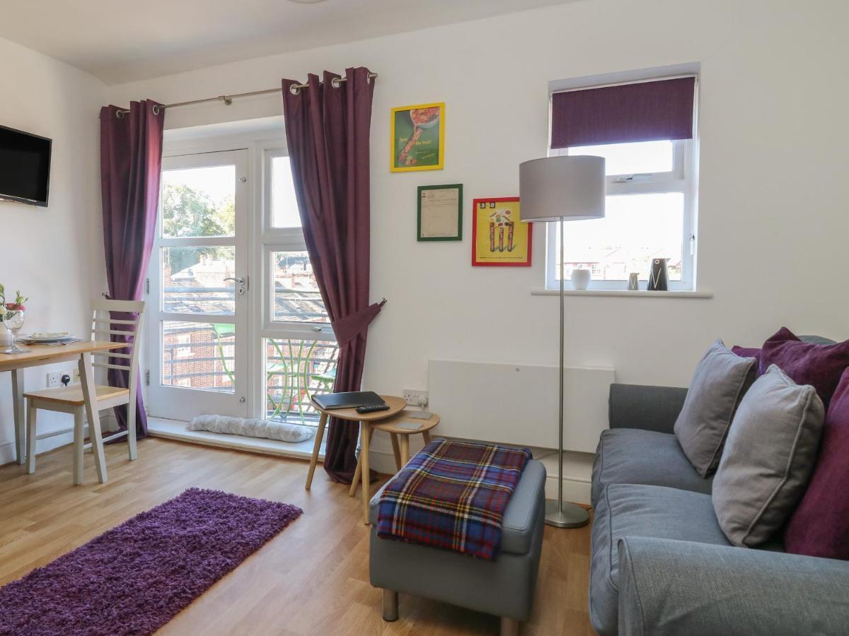 12 Woodsmill Quay Apartment Йорк Екстериор снимка
