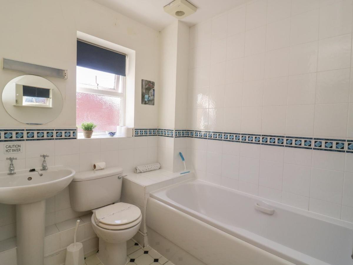 12 Woodsmill Quay Apartment Йорк Екстериор снимка